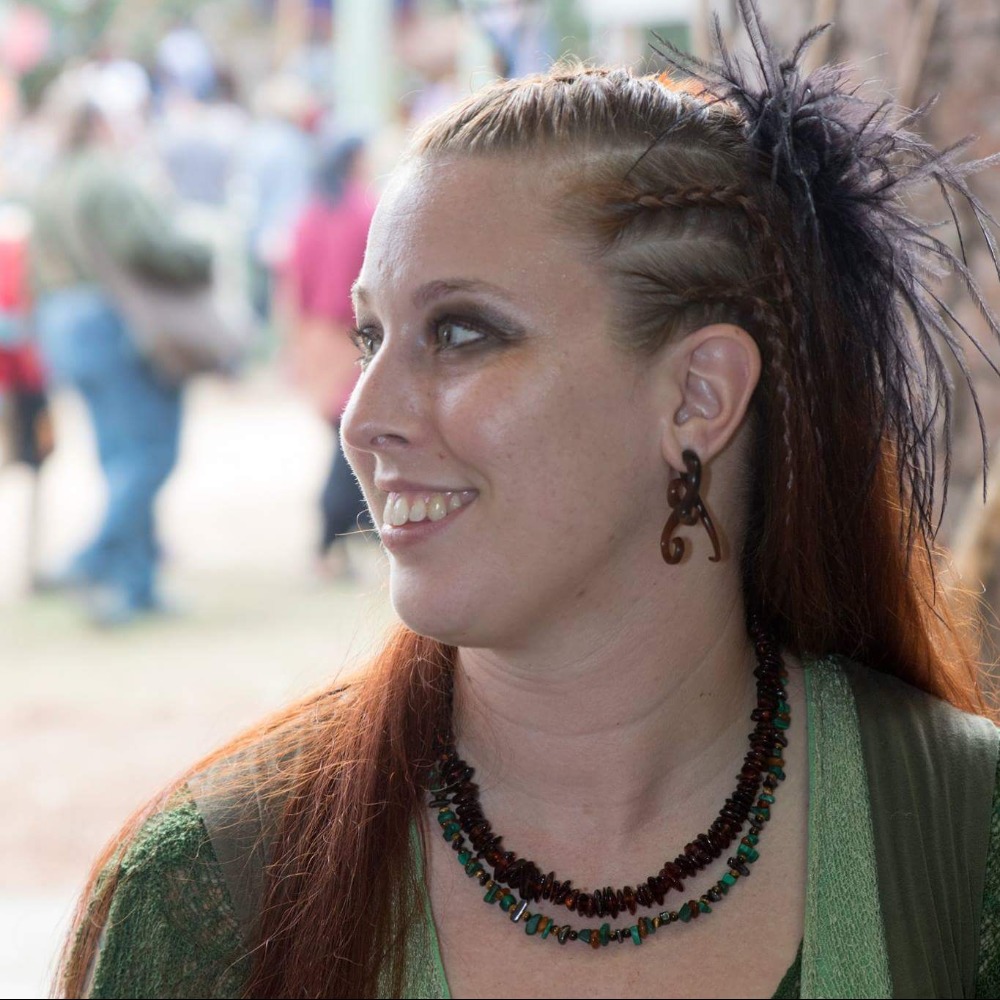 Meet your Posher, Cassie